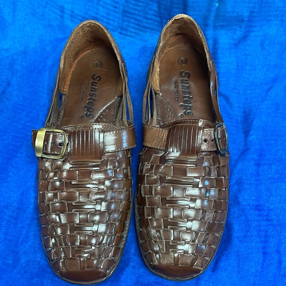 sunsteps hand woven shoes